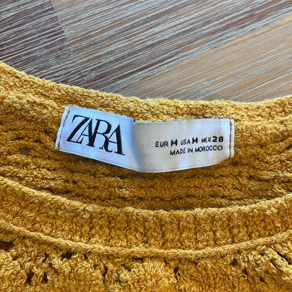 Zara Knit Top - Picture 2 of 3